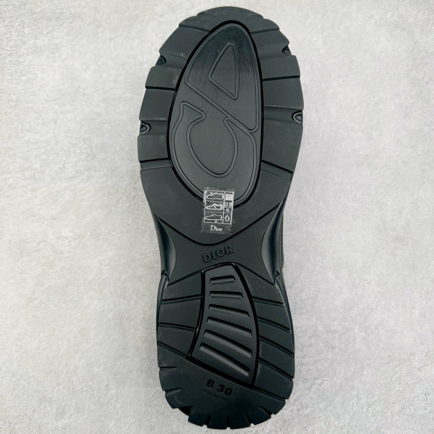Dior B30 (IM)