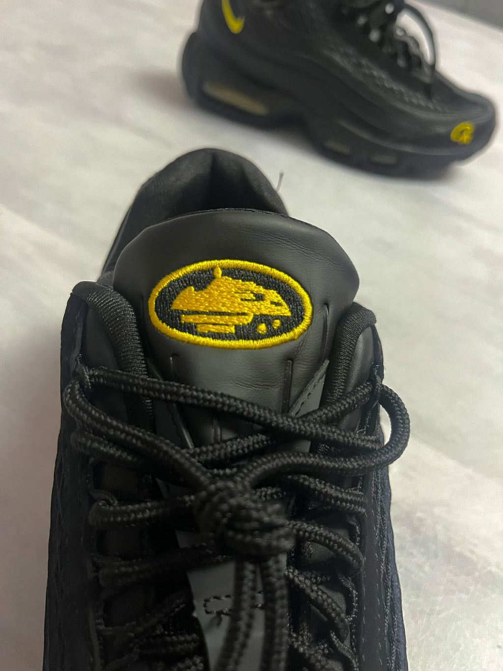 Air max 95 black honey (BR)