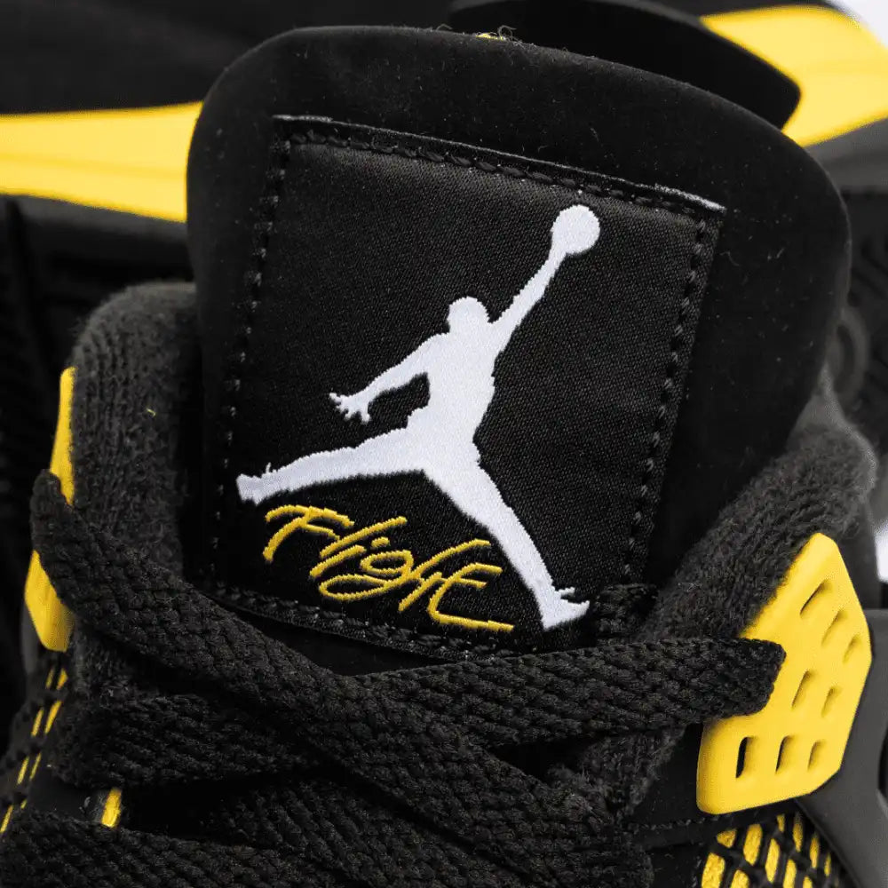 Air Jordan 4 Thunder (IM)