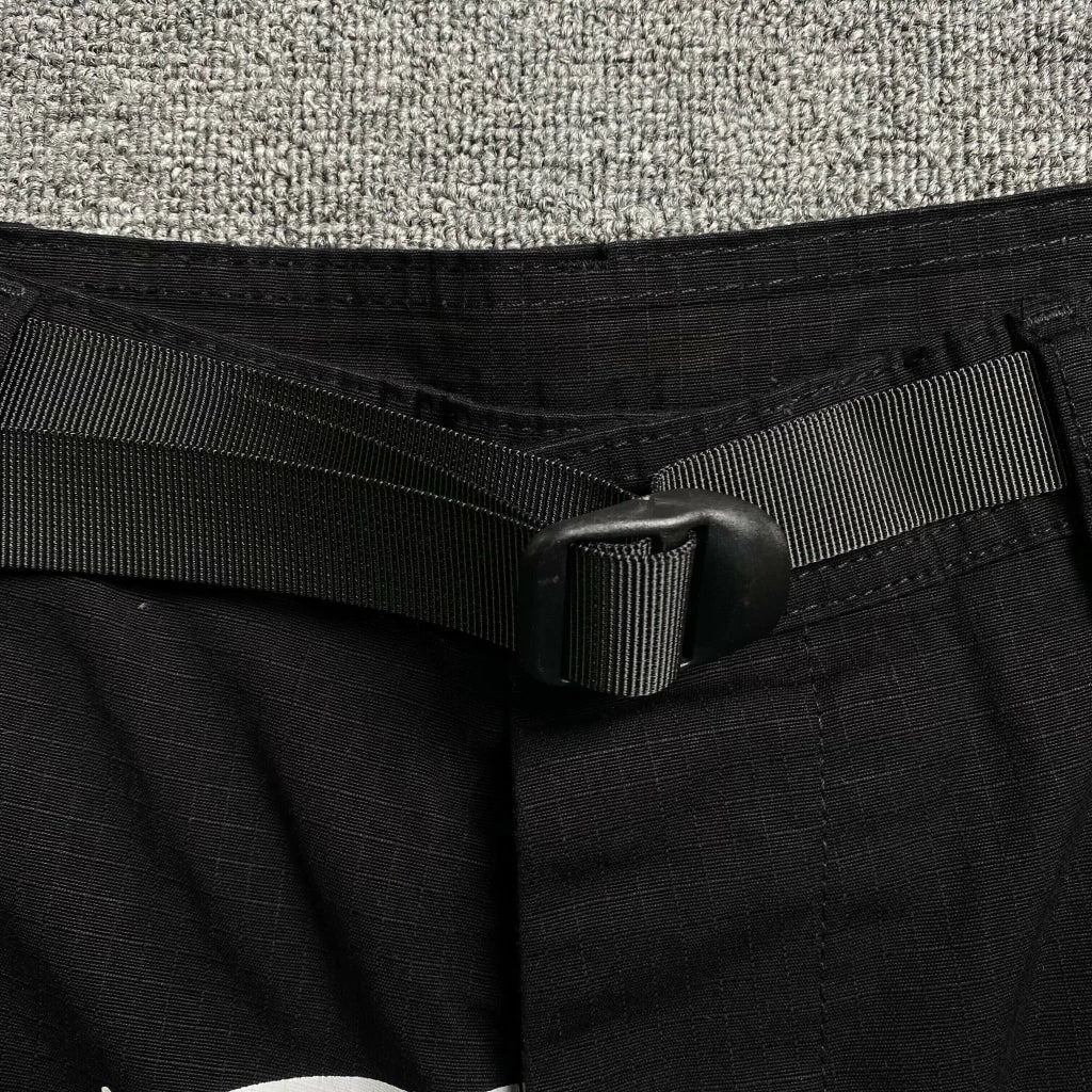 Short black corteiz cargo
