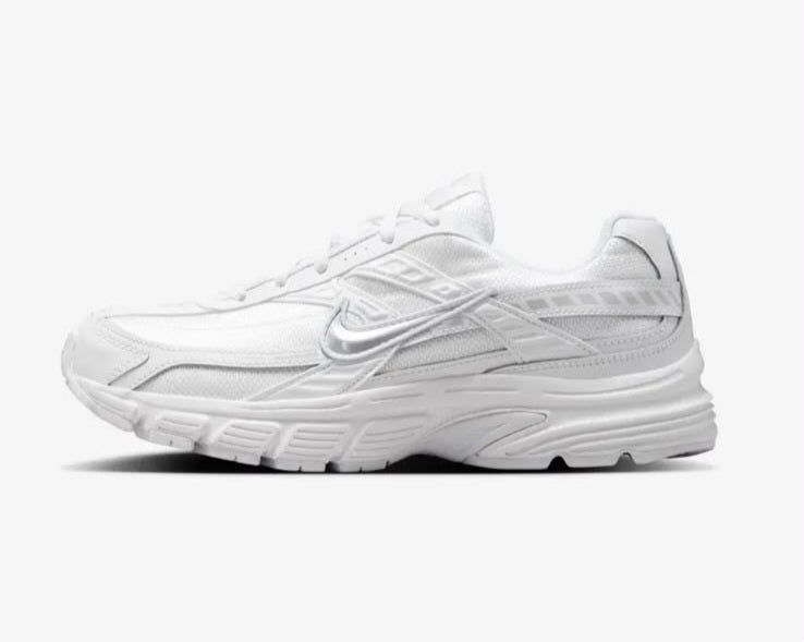 Nike initiator White