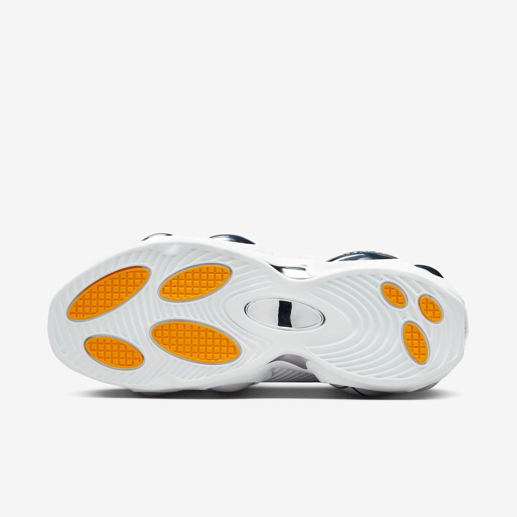 Nocta Glide ⚪️⚫️ (IM)